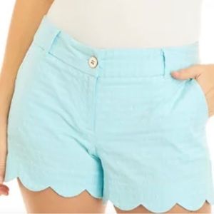 COPY - Crown & Ivy
Women's Shelby Scalloped Shorts